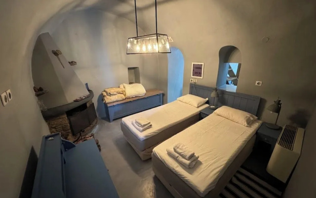 Spitakia Cottages