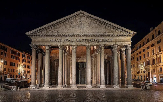 Rome Lux House guest rooms