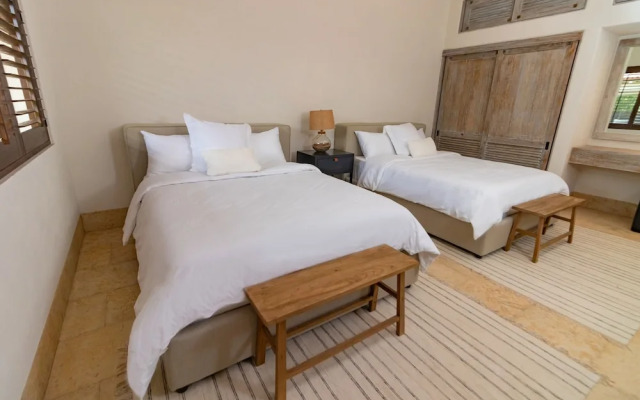 Pueblo Vinícola Parvada by Lumina