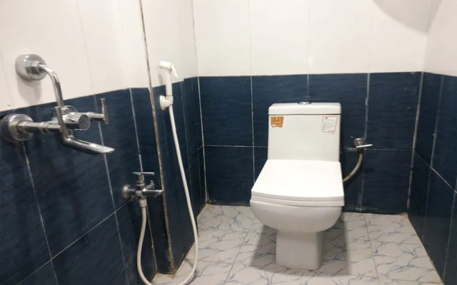 Shree Karpagham Dreams By OYO Rooms