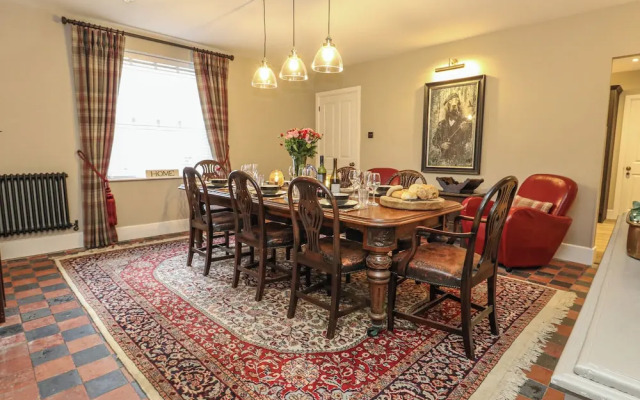Manor Farm House