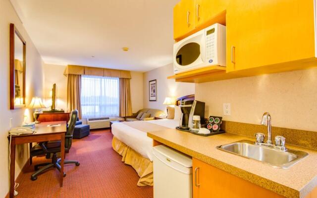 Peavine Inn And Suites High Prairie