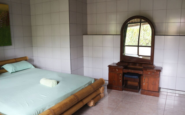 Citrus Tree Rooms - Sulendra