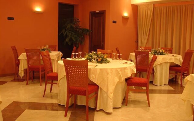 Athena Palace Hotel