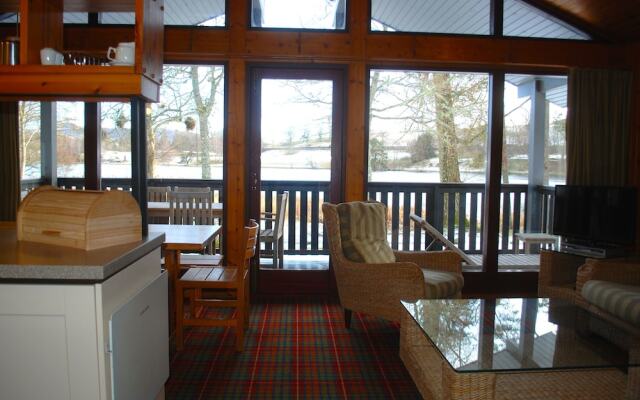 Loch Monzievaird Self Catering