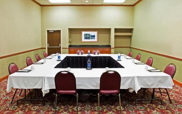 Holiday Inn CINCINNATI-EASTGATE (I-275E)