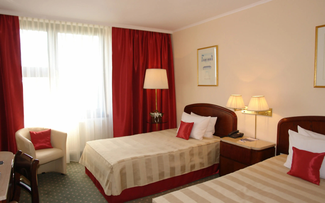 Booking Hotel & Spa
