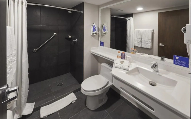 City Express Monterrey Universidad