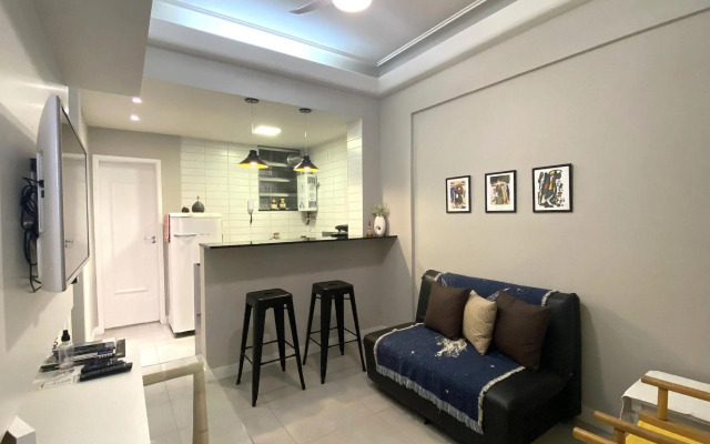 M80 - Quadra da Praia Copacabana - Ótimo Studio