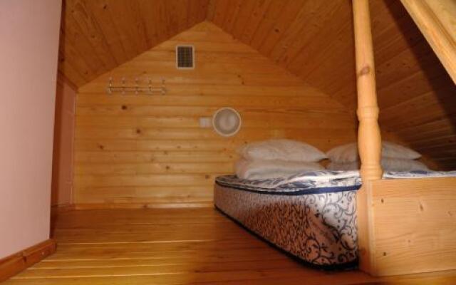 Jaani Accommodation