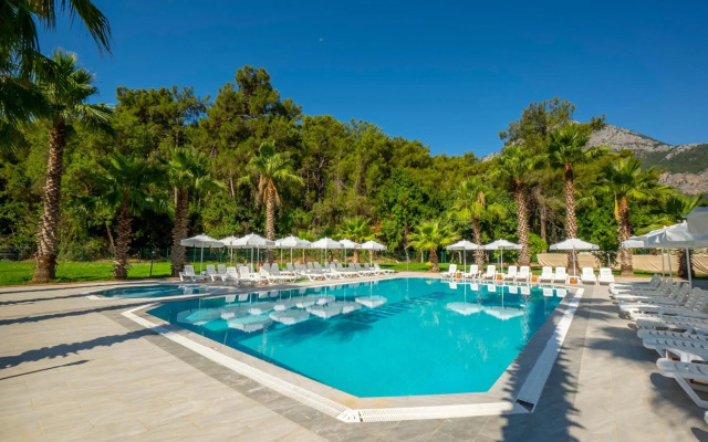 Eldar Garden Resort Hotel