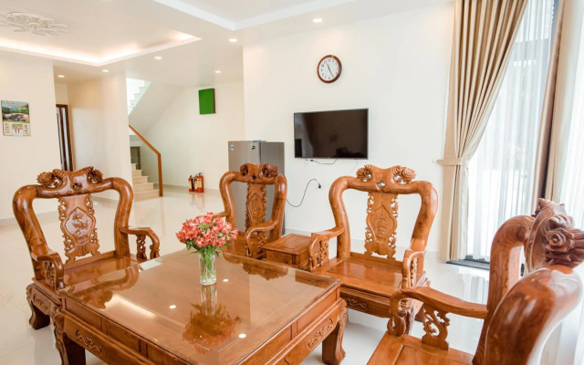Thuy Hoang Nguyen Hotel Resort & Spa