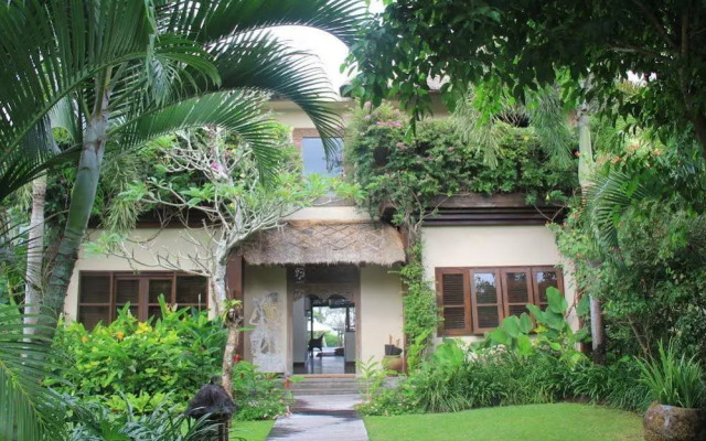 Villa Waringin