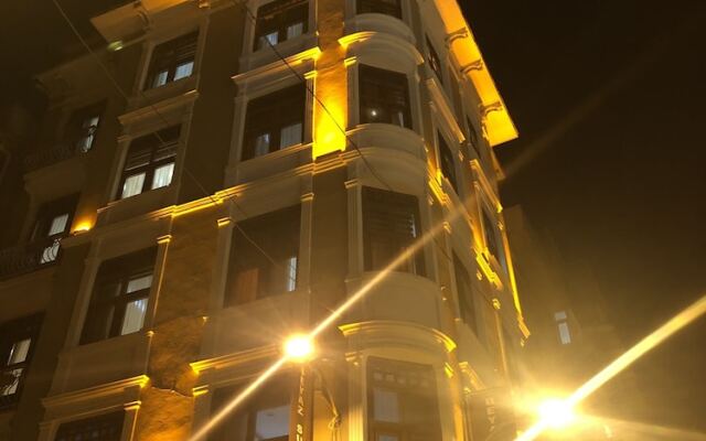 Beyaz Suites & Hotel