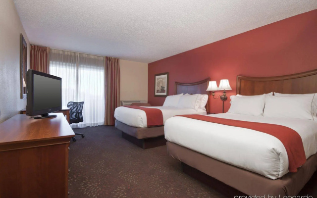 Holiday Inn Express Chicago-Downers Grove by IHG