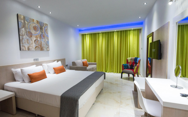 Loutsiana Hotel Apts