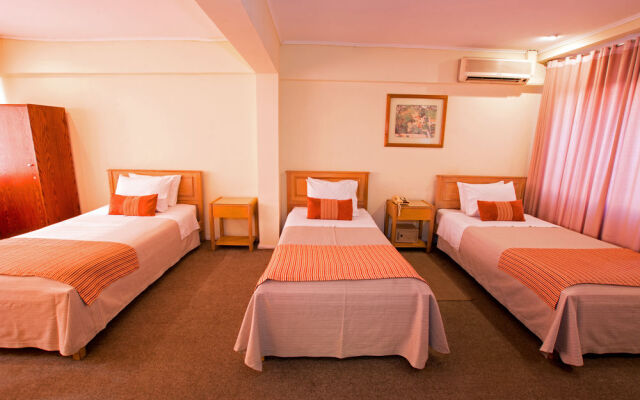 Hotel Dacarlo
