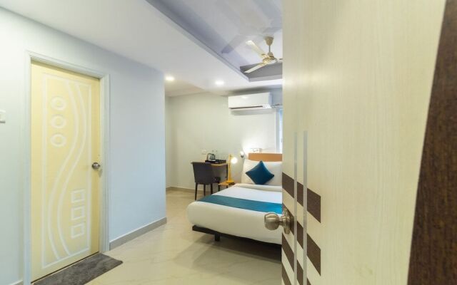 Silverkey Executive Stays 22453 Himayat Nagar Circle