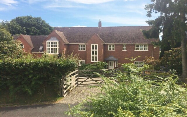 Beautiful detached country house nestled in the Shropshire Hills AONB