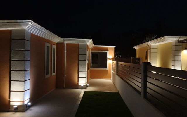 Perithia Suites