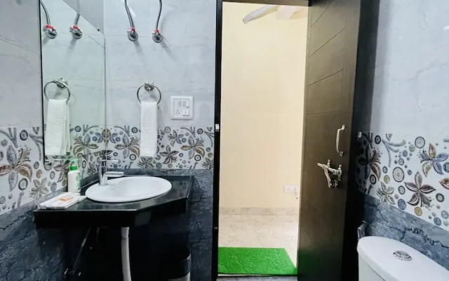 Olive Service Apartment Near Artemis Hospital