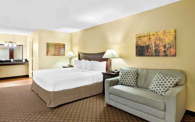 Best Western Coach House