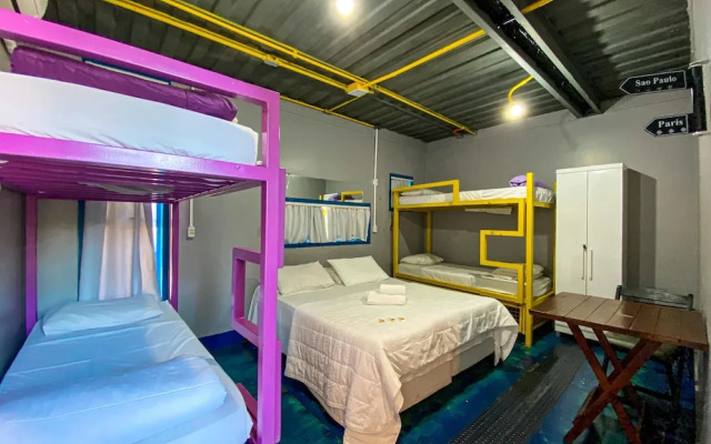 Tetris Container Hostel