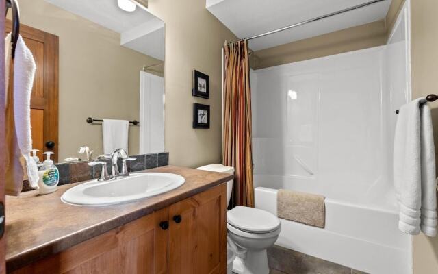 Settlers Crossing #35 2 Bedroom Condo