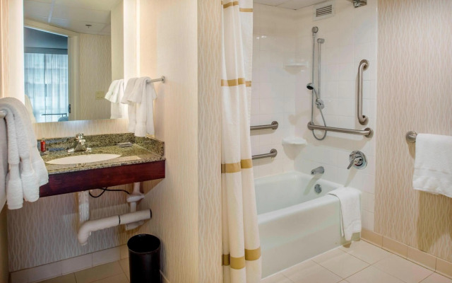 Marriott St. Louis Airport