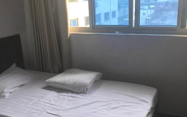 Qianlong Hotel