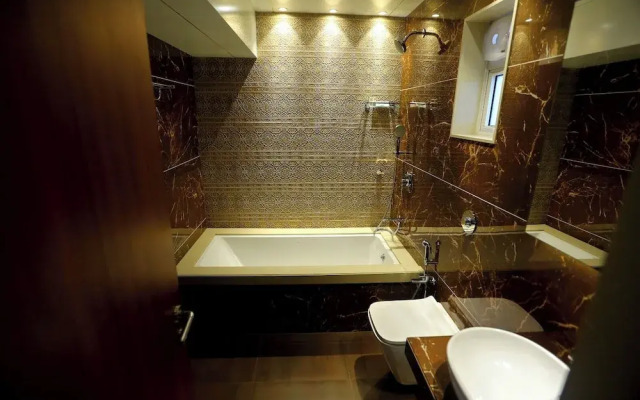 Majestic Suites Boutique Hotel