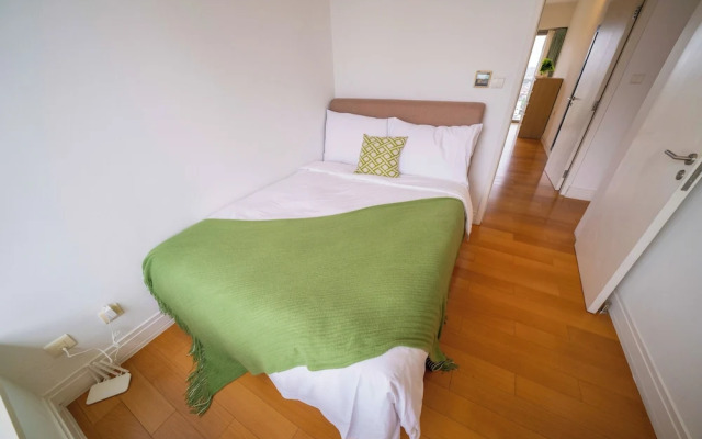 Tyms Elegant 3BR 2BA Apt Near Malls