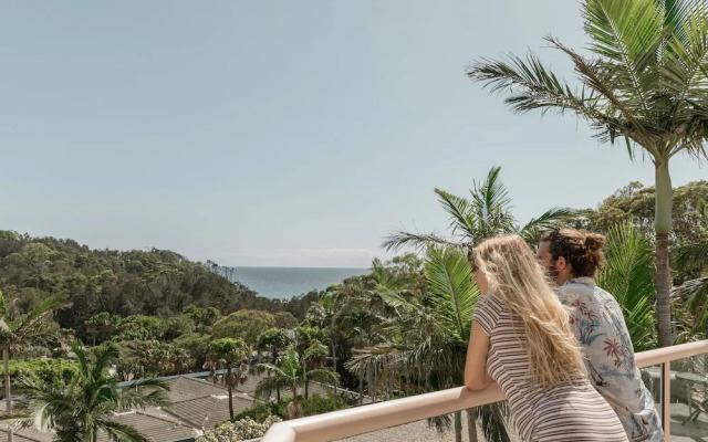 Pacific Bay Resort Suite