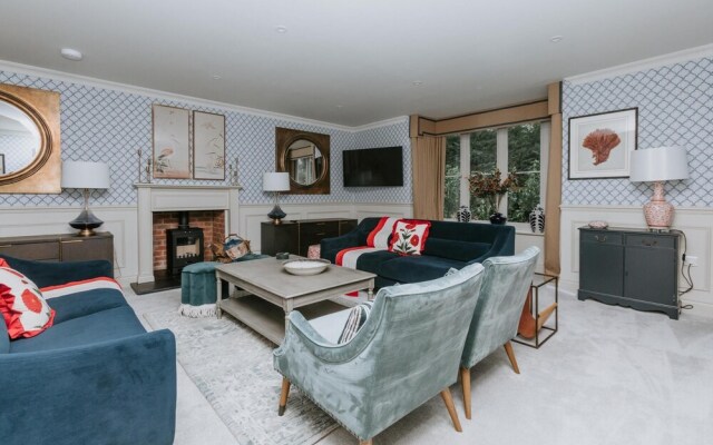The Dragonfly - Central 2 Bedroom House