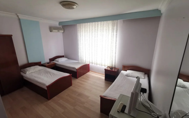 Saray Otel