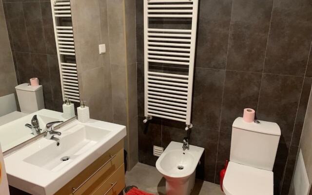 Sunset House with Seaview by Vacationy