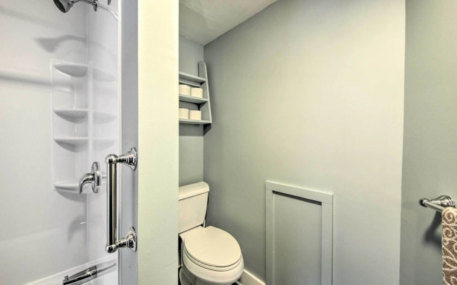 Charming Belfast Home, Walk to Downtown!