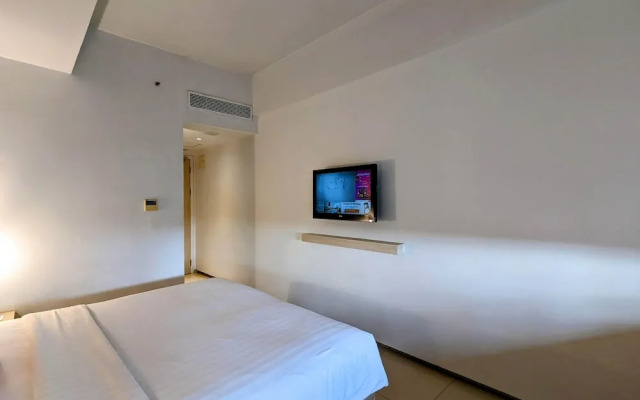 Zuri Express Lippo Cikarang Hotel