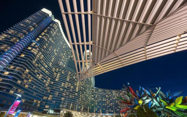 StripViewSuites at Vdara