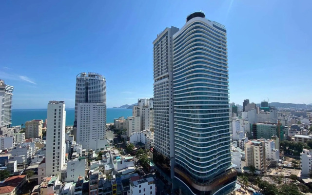 Regalia Gold Hotel