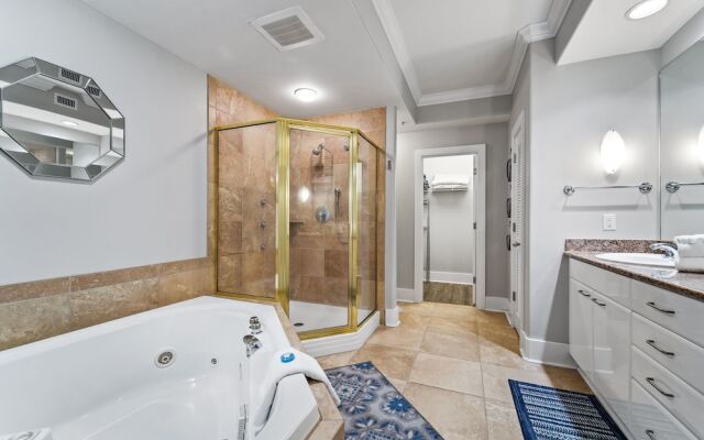 Crd0816 2 Bedroom Condo