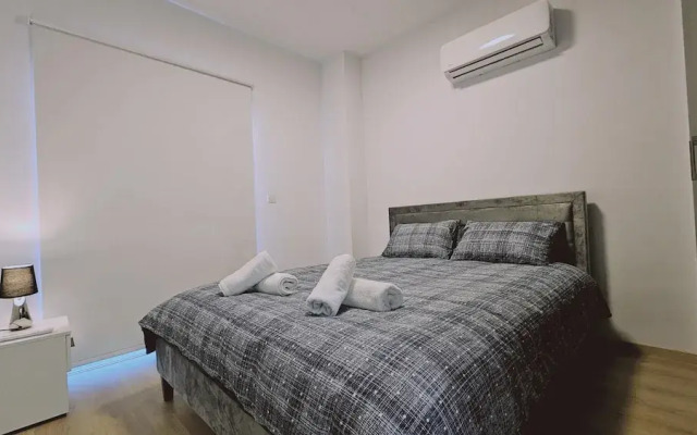 104 NIC - 402 Stay Cosmo City Suite