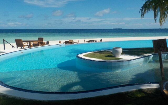 Filitheyo Island Resort