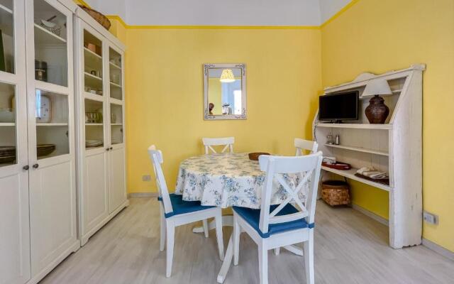 Splendido appartamento con vista mare su piazza Dante