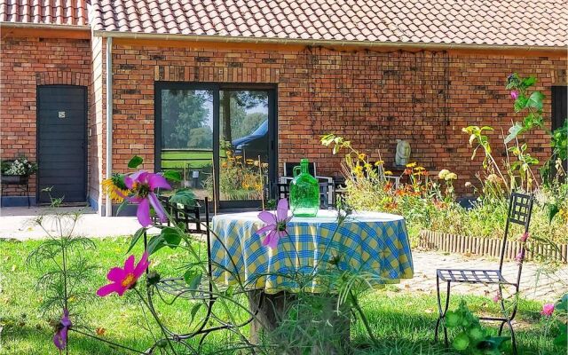 Nice Home in Knesselare With 6 Bedrooms and Wifi
