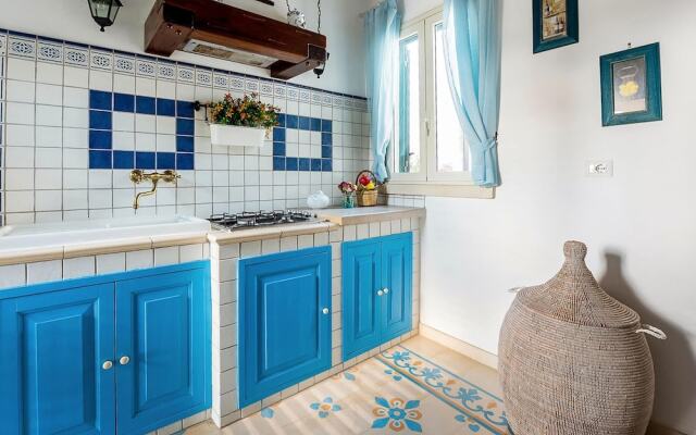 Quaint Holiday Home in Lecce Apulia near Town Center