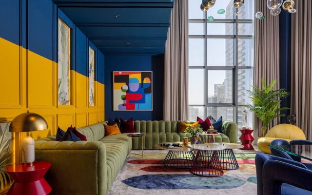 2201 Bellevue Towers