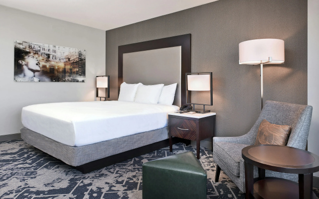 Hilton Baltimore Inner Harbor