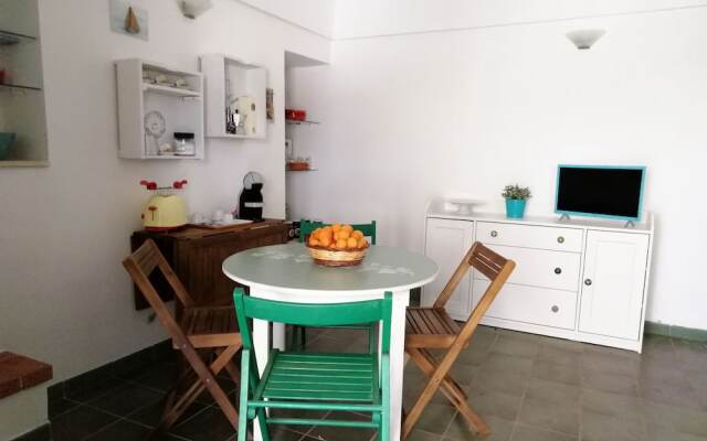 Small Country House Biokikko