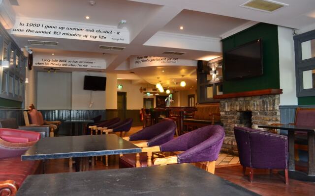 Blackwater Lodge Hotel